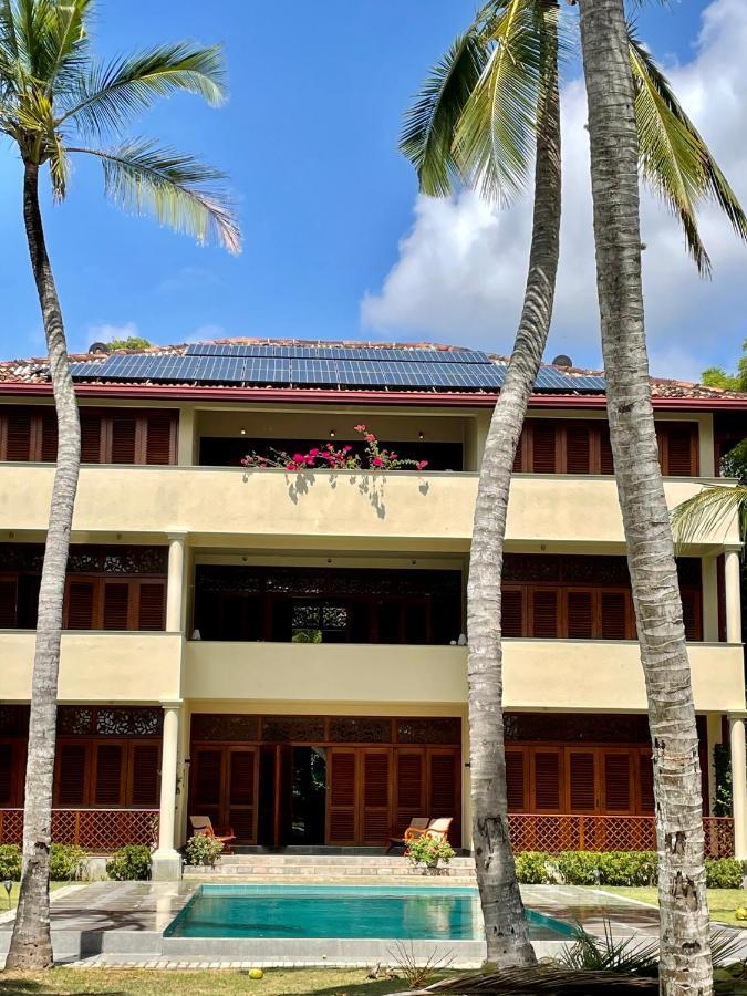 Khomba Lodge Tangalle Exterior photo