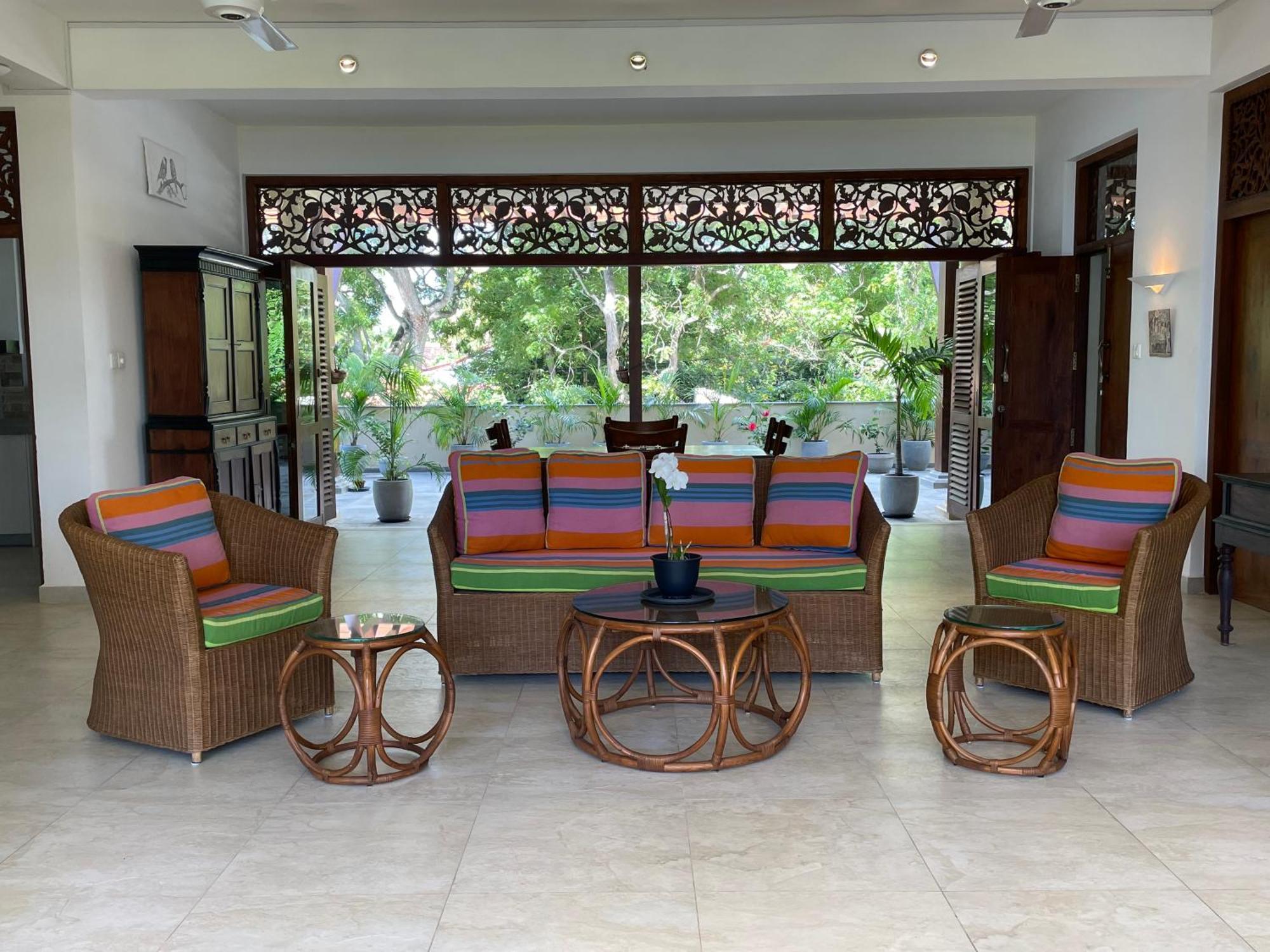 Khomba Lodge Tangalle Exterior photo