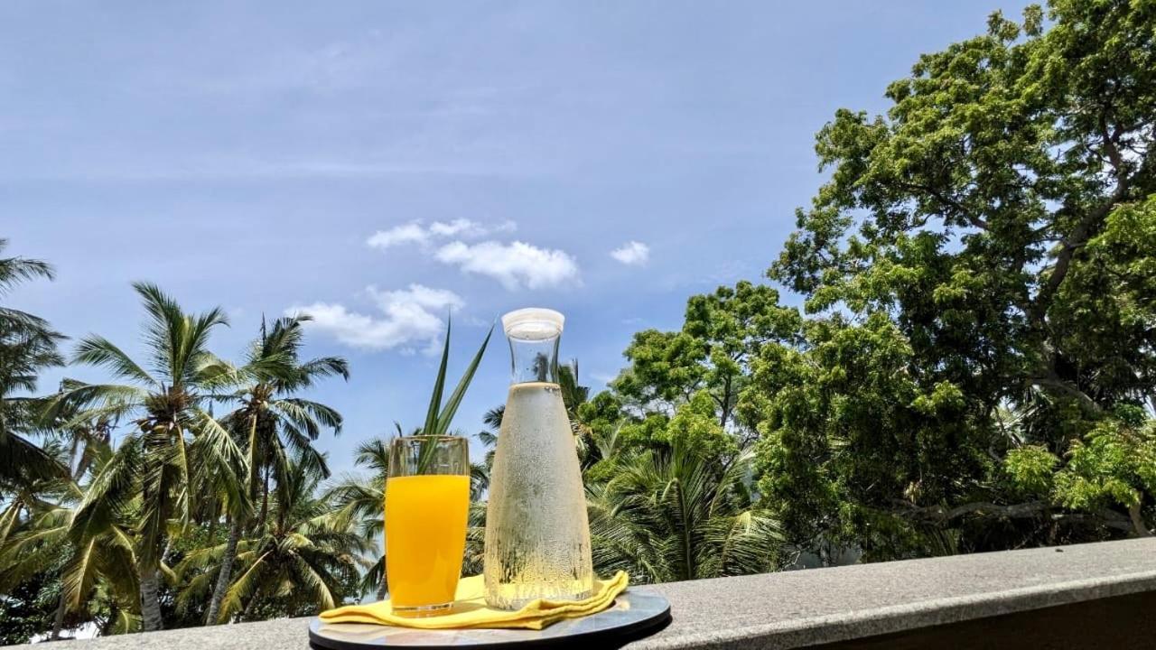 Khomba Lodge Tangalle Exterior photo