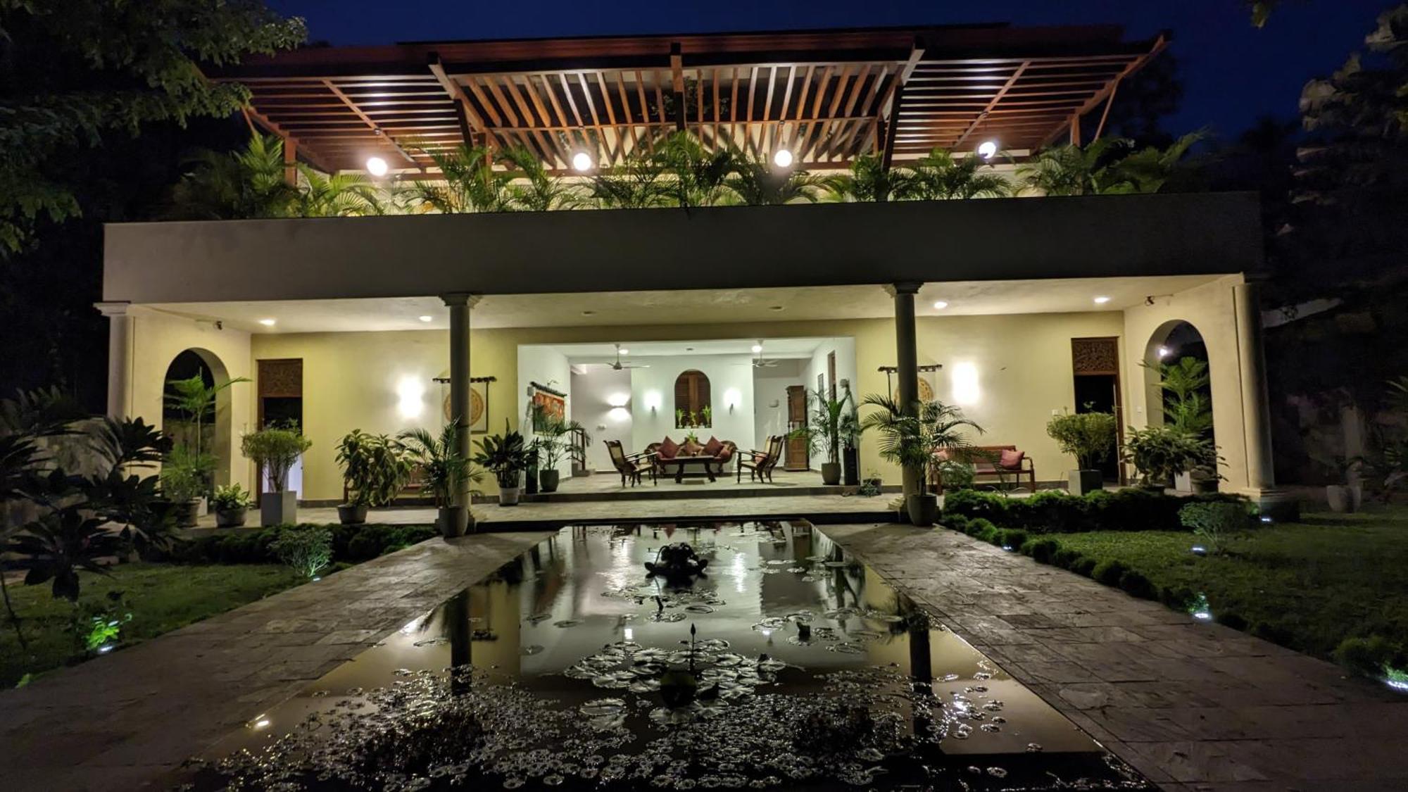 Khomba Lodge Tangalle Exterior photo